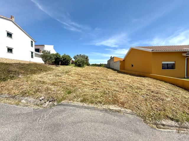 Terreno urbanizável com 1.440m², Casal do Andrade