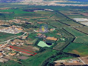 Terreno urbanizável com 1.745 m2, em Alfeizerão, a 2 km da praia de São Martinho do Porto