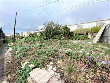 Terreno urbanizável com 2.000 m2 na Ajuda Próximo Polo Universitário