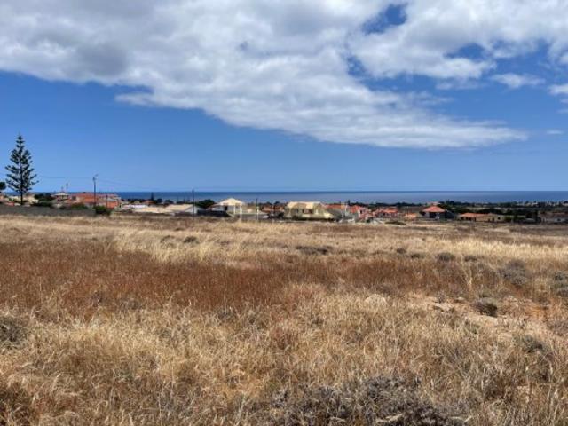 Terreno urbanizável com viabilidade para loteamento