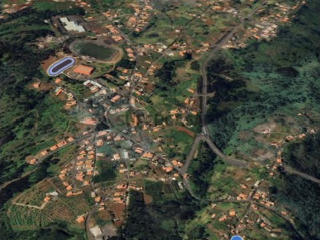 Terreno urbanizavel construção moradias em Prazeres, Calheta