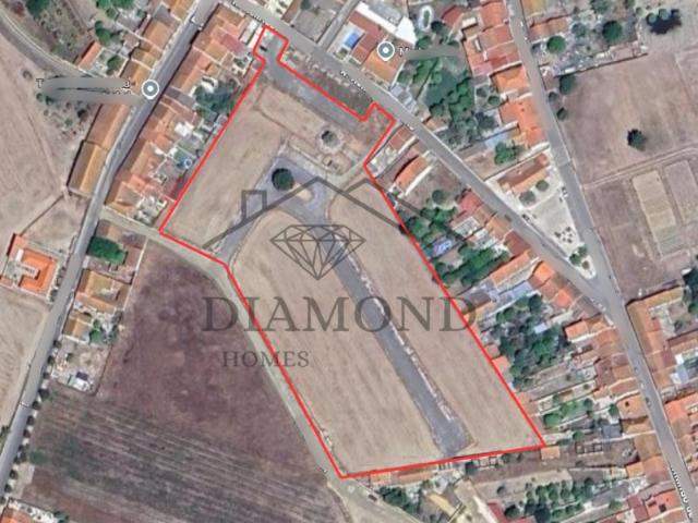 Terreno urbanizável em Muge