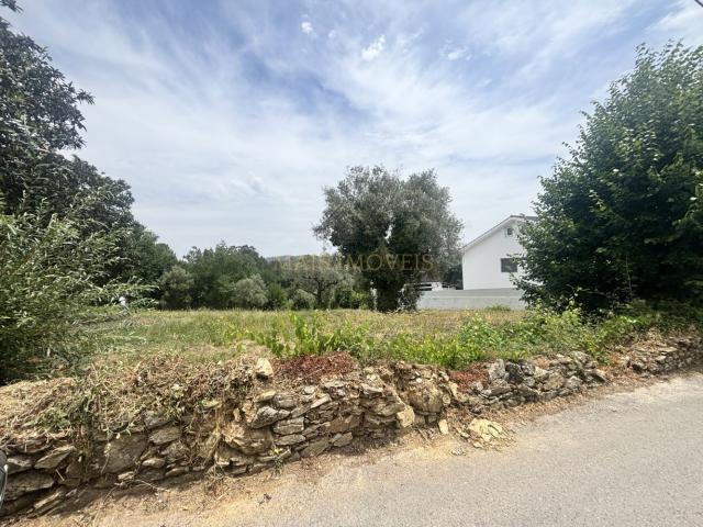 TERRENO URBANIZÁVEL EM ARRIFANA VILA NOVA DE POIARES