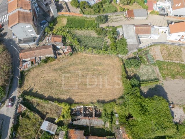 Terreno Urbanizável em Rio Tinto
