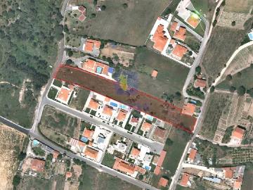 Terreno Urbanizável em Tornada 4 mil m2 a 2 kms de Caldas da Rainha