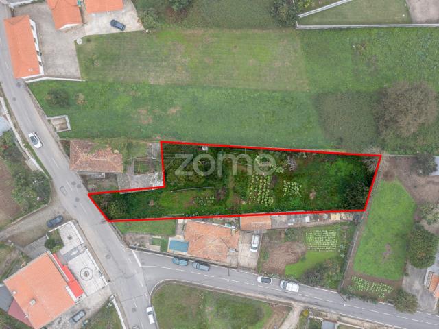 Terreno Urbanizável para Construção de Moradia em Fornos, S. M. Feira