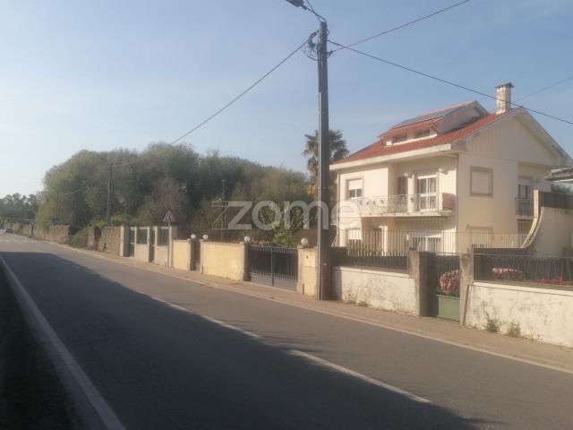 Terreno urbanizável para construção em Vairão Vila do Conde