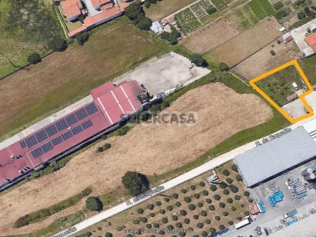 Terreno urbanizável | 1028m² | Gândara dos Olivais, Leiria