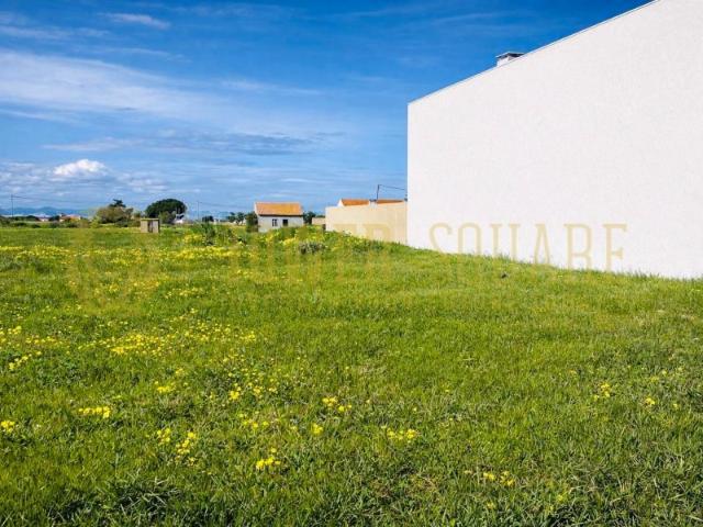 Terreno urbano 521 m² Potencial até 295 m² de Construção Montijo