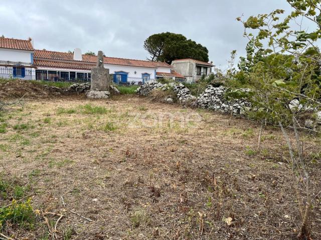 Terreno Urbano 880 m²– Terrugem,Sintra