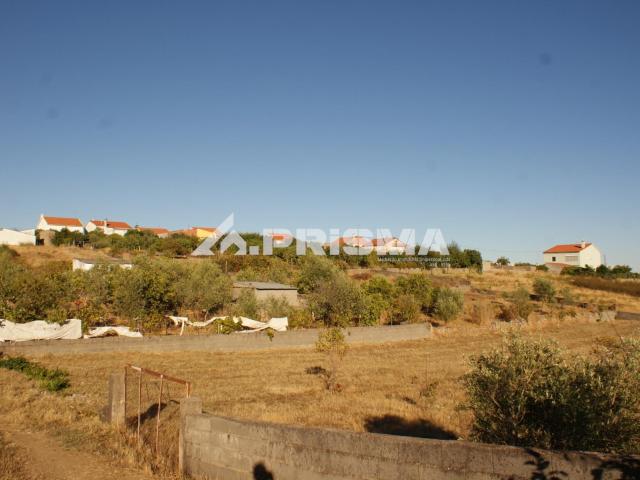 TERRENO URBANO | 1.140 m² | CASTELO BRANCO