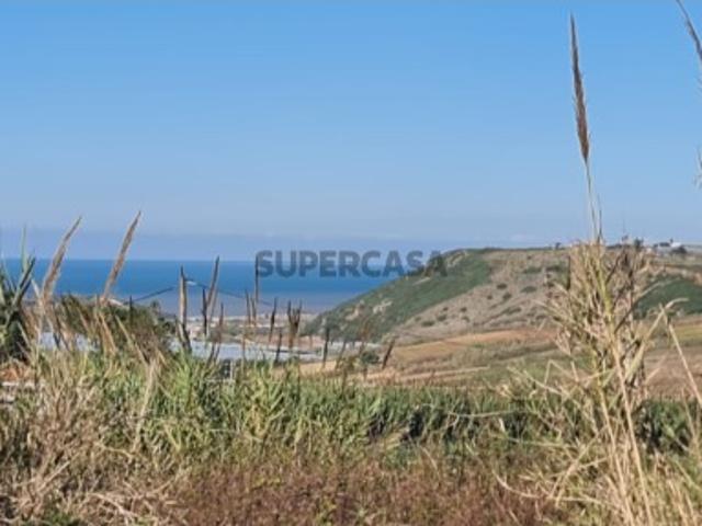 Terreno urbano 1.400 m2 com Vista de Mar | A dos Cunhados, Torres Vedras