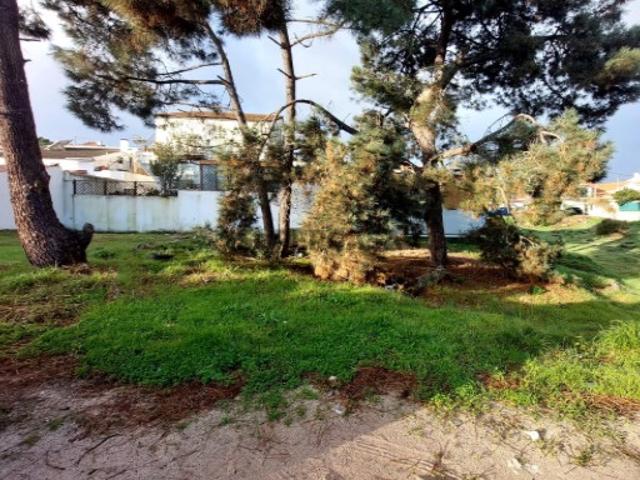 Terreno Urbano 314.60m2, zona Centro, Quinta do Conde
