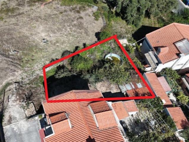 Terreno Urbano | 332 m² | Camarões, Almargem do Bispo