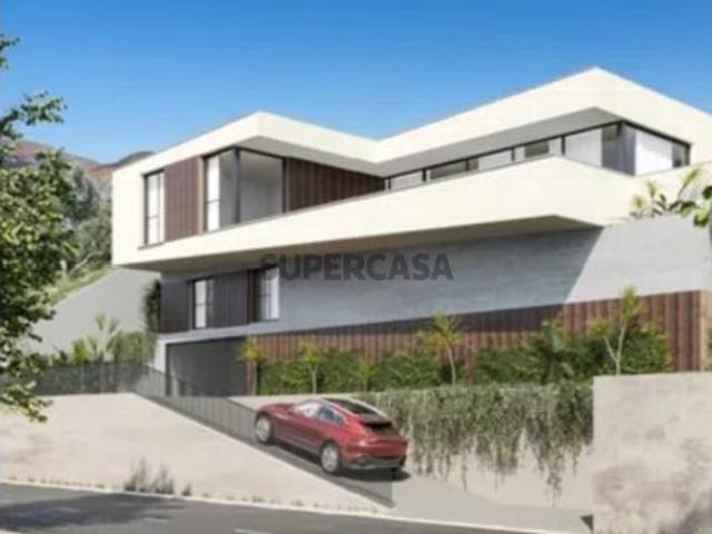 Terreno Urbano à venda no Caminho Santa Quitéria 691 m2