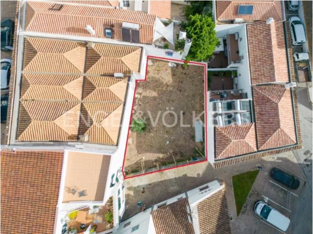 Terreno urbano à venda no centro histórico de Tavira