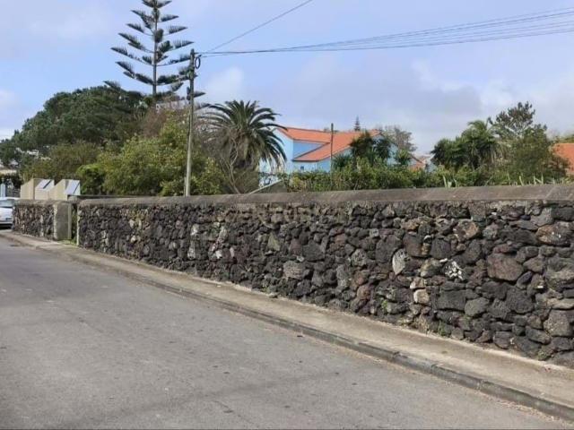 Terreno Urbano à Venda no Pópulo, Ponta Delgada