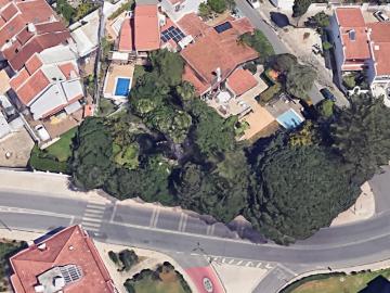 Terreno Urbano à Venda em Carcavelos Oportunidade Única
