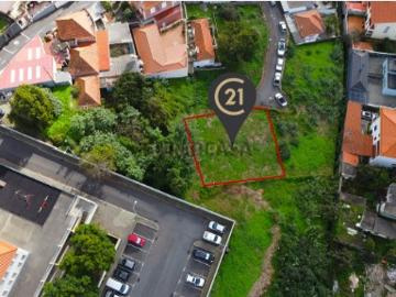 Terreno Urbano à Venda em Santo António Funchal