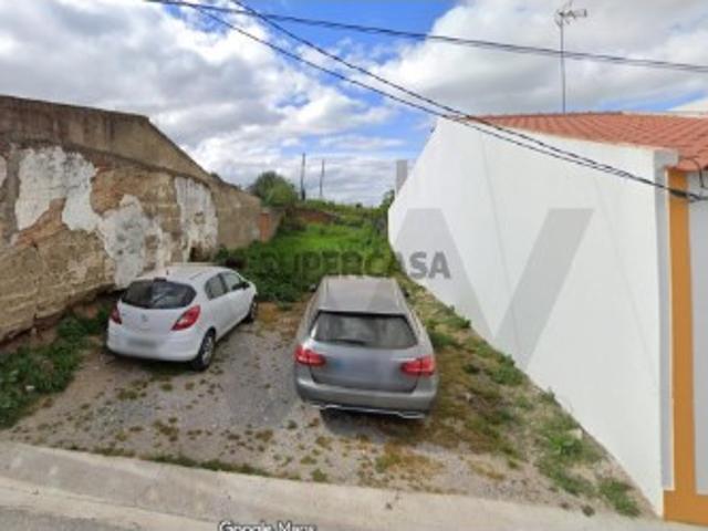 Terreno Urbano bem situado na Figueira dos Cavaleiros