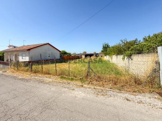 Terreno urbano Botequim, Torres Novas