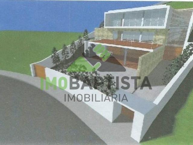 Terreno Urbano c/1900 m2 em Canedo