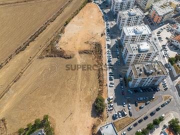 Terreno Urbano com 12 lotes individuais em Lagoa