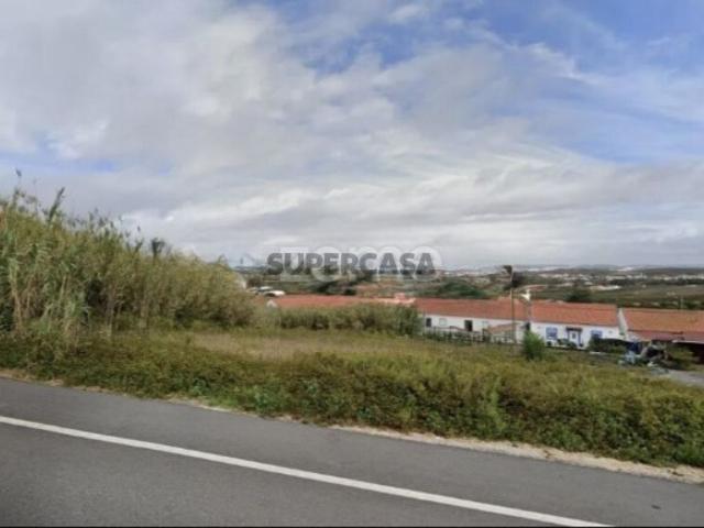 TERRENO URBANO COM 1375M2
