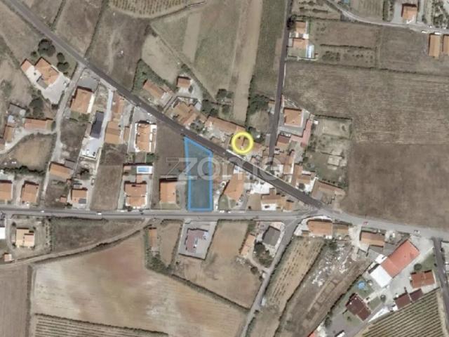 TERRENO URBANO COM 1375M2