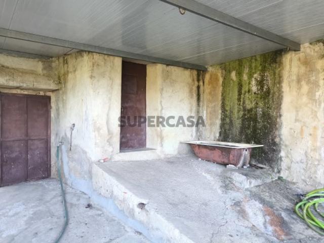 TERRENO URBANO COM 1580 COM ARMAZEM 260 M2 PARA CONSTRUÇÃO DE MORADIA E OU TURISMO CORTE NOVA ODELEITE CASTRO MARIM ALGARVE
