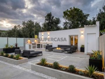 Terreno Urbano com 1.120 m² e Projecto pré aprovado Malaqueijo, Rio Maior