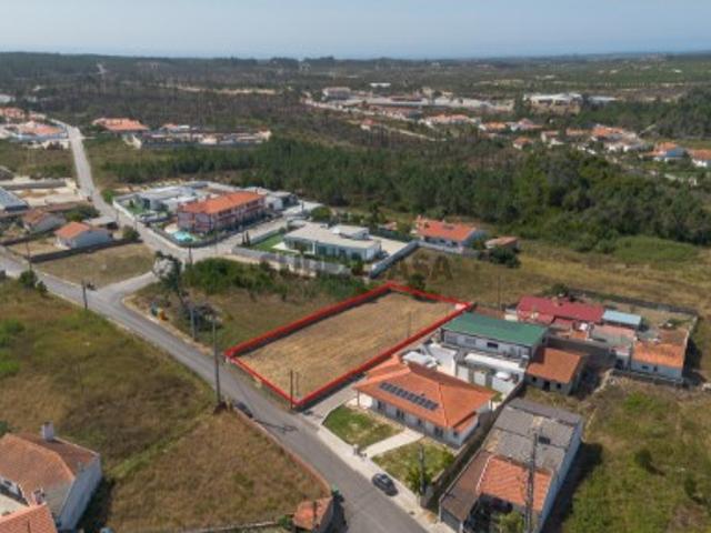 Terreno urbano com 1.200 m² em Pataias, numa excelente localização