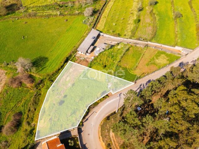 Terreno Urbano com 1.299 m² – Foz do Sousa, Gondomar