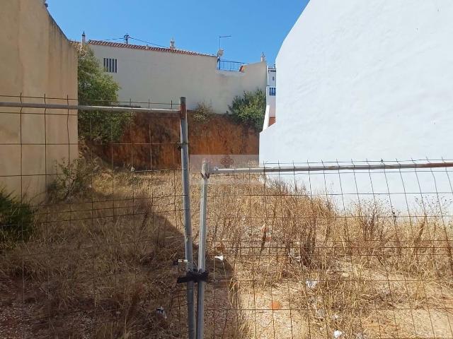 Terreno urbano com 289m2