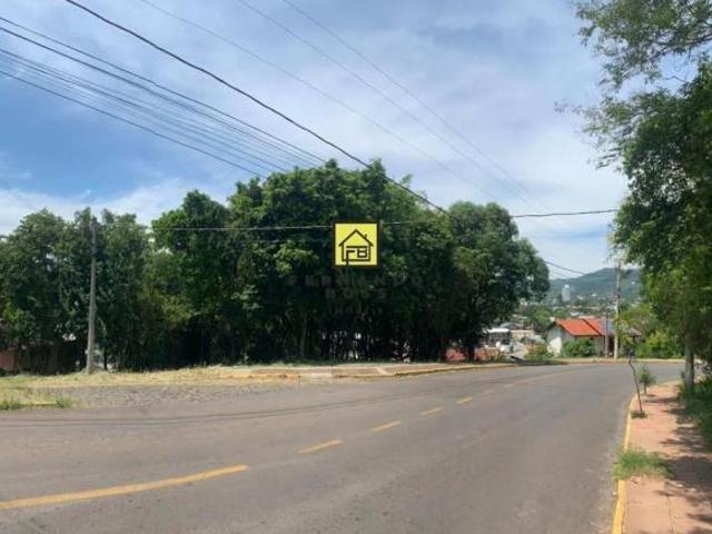 Terreno urbano com 420m² no Bairro Bom Pastor, em Igrejinha. Situado em ótima localização, com vista
