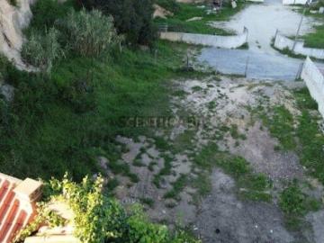 Terreno Urbano com 430m2 Em Vale Fetal / para construção de Moradia isolada