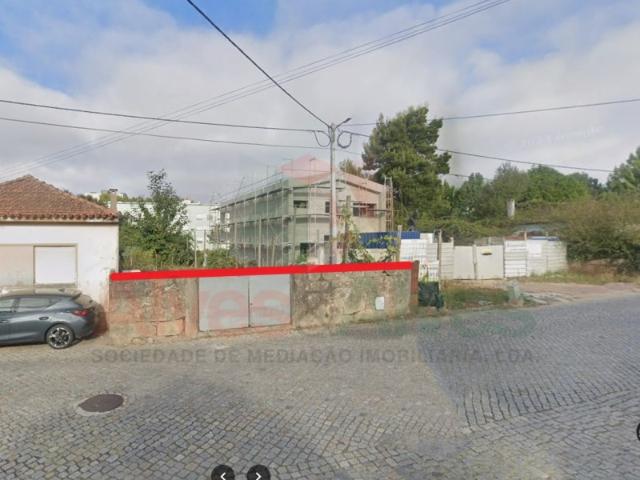 Terreno Urbano com 476m2 em Moreira da Maia