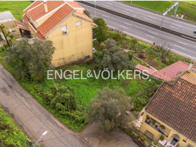 Terreno Urbano com 507 m² em Caneças