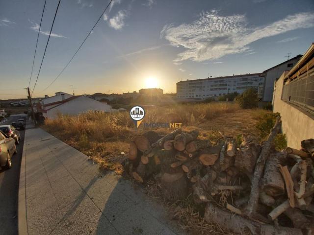 Terreno urbano com 525m2, venda, Castelo Branco