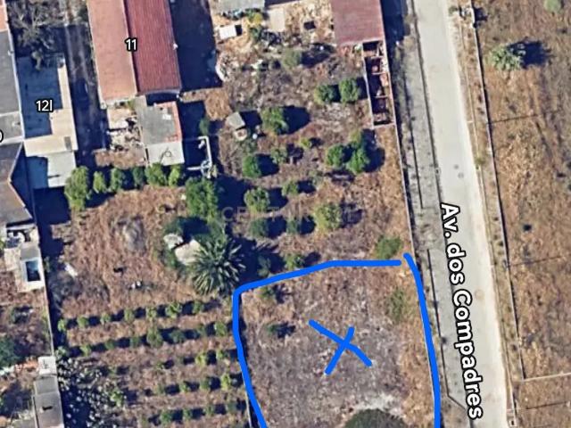 Terreno Urbano com 602m2