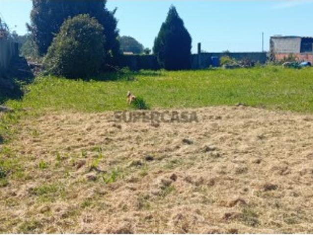 Terreno urbano com 745 m² em Macieira da Maia Vila do Conde
