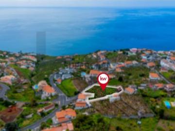 Terreno Urbano com Casa Tradicional em Pedra Arco da Calheta, Madeira