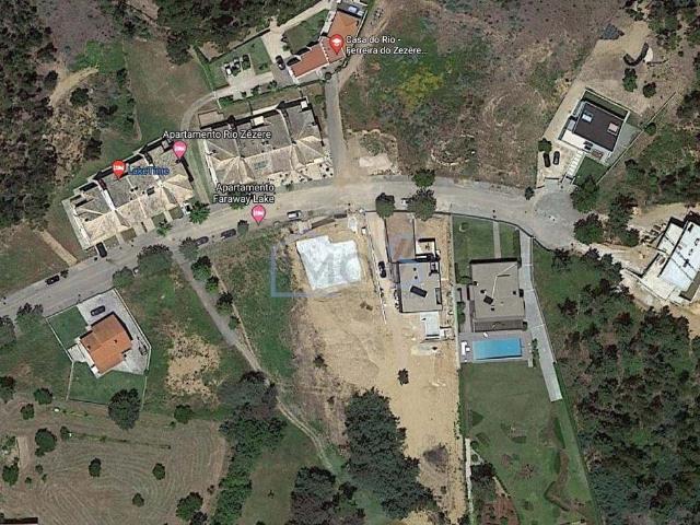 Terreno urbano para construção localizado na Quinta da Martinela Rio Fundeiro