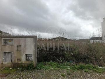 Terreno urbano com projeto aprovado a excelente preço em Arranho