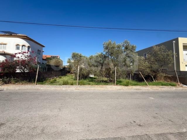 Terreno urbano com projeto aprovado, Aires