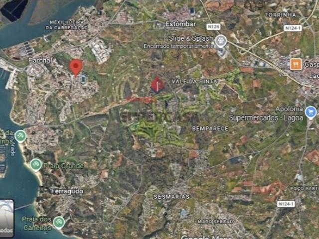 Terreno Urbano com projeto Aprovado Moradia T3+1 com piscina, Bela Vista