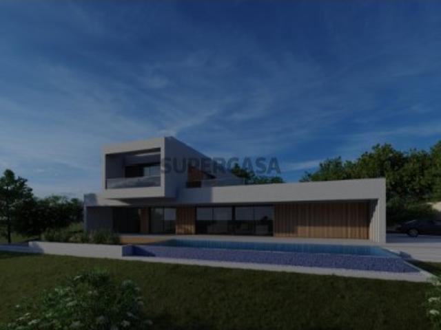 Terreno Urbano com projecto