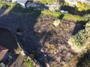 Terreno Urbano com Ruína para Recuperar