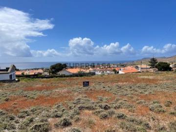 Terreno Urbano com Vista Mar e Vista Golfe Porto Santo