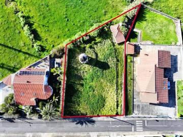 Terreno Urbano com Vista Mar | Ginjal – Vila do Porto